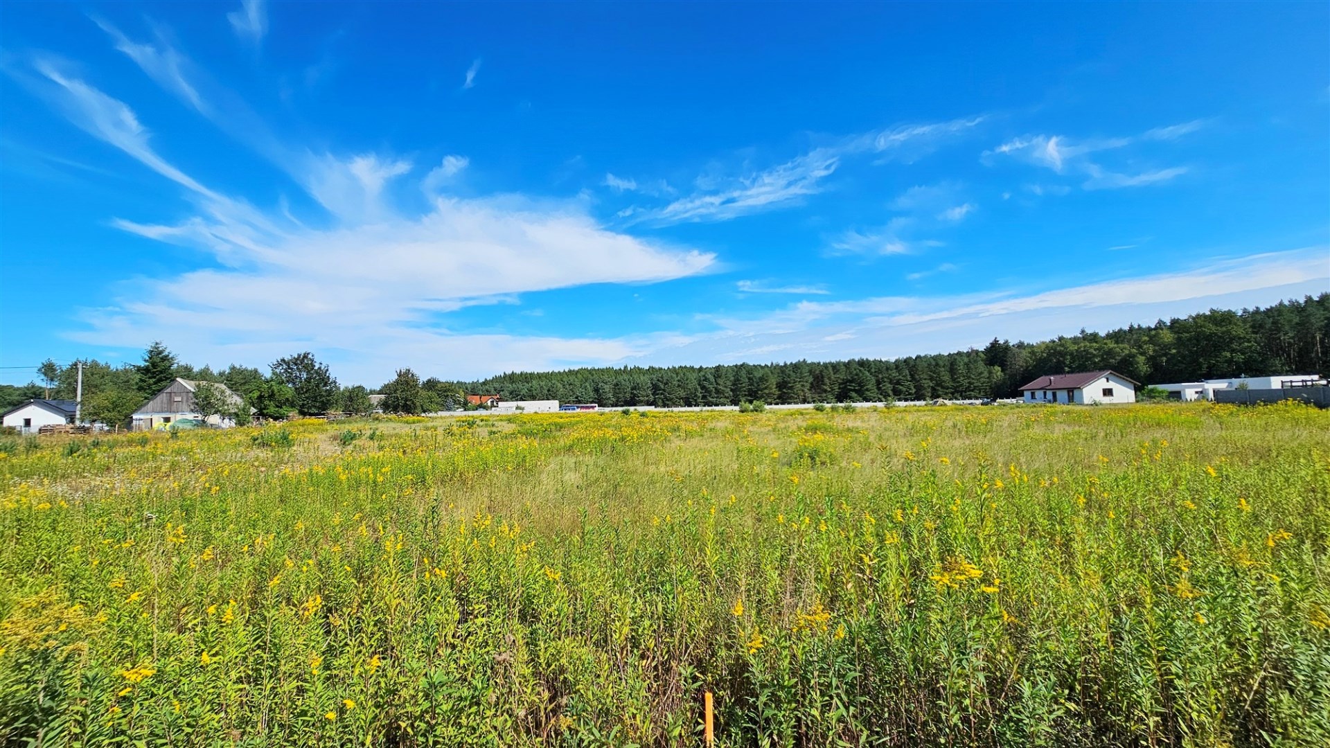 Działka na sprzedaż